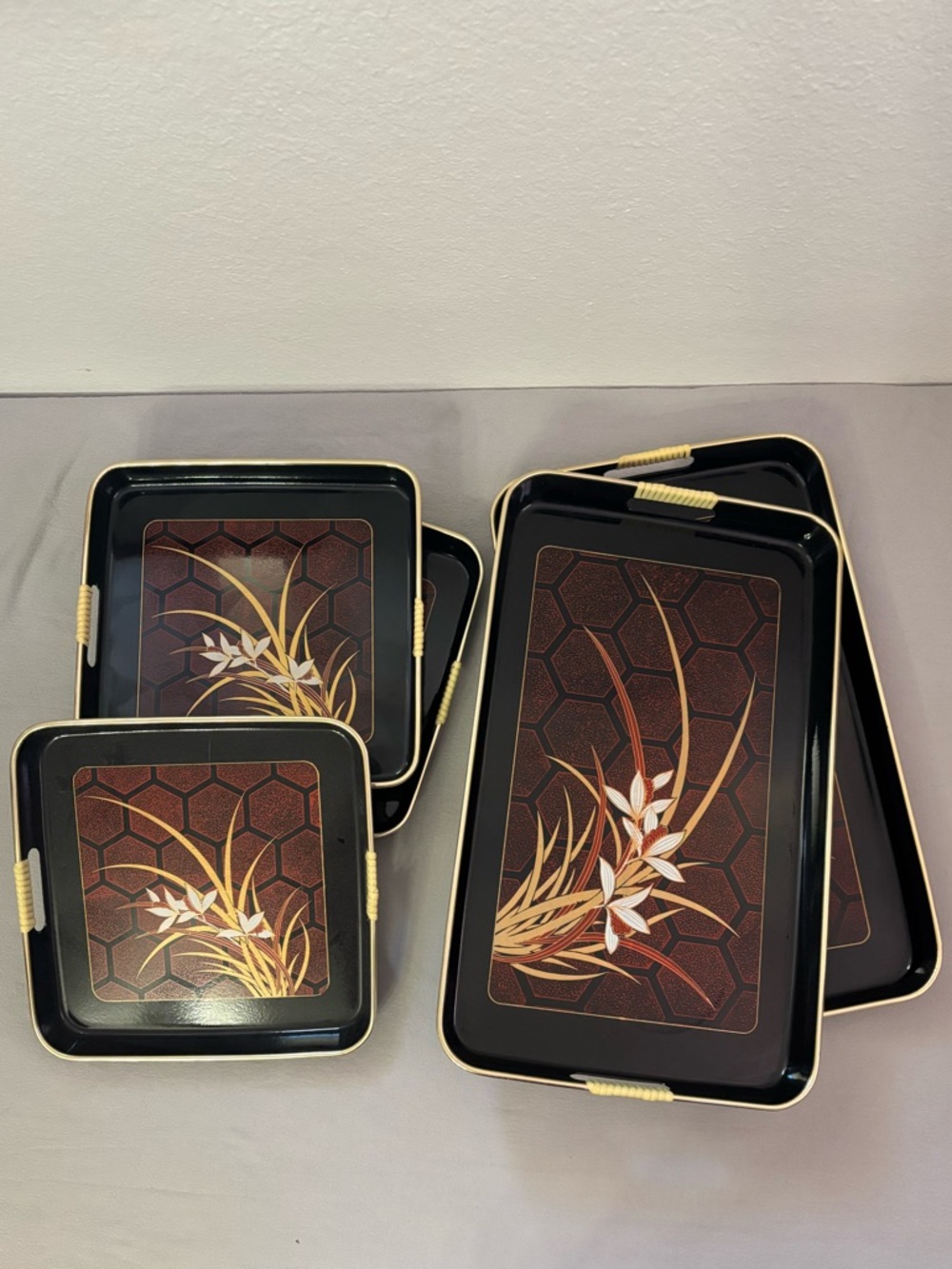 Nimark 'Nishi Garden' Set of 5 Black Lacquerware Trays